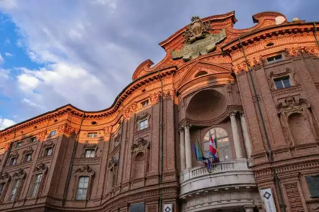 4 neofascists arrested for assaulting Italian journalist